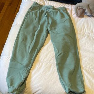 Aritzia TNA joggers